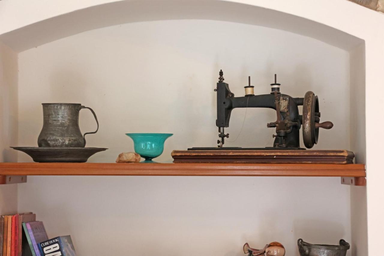 Babina'S Place-Traditional House In Ermoupoli Bagian luar foto