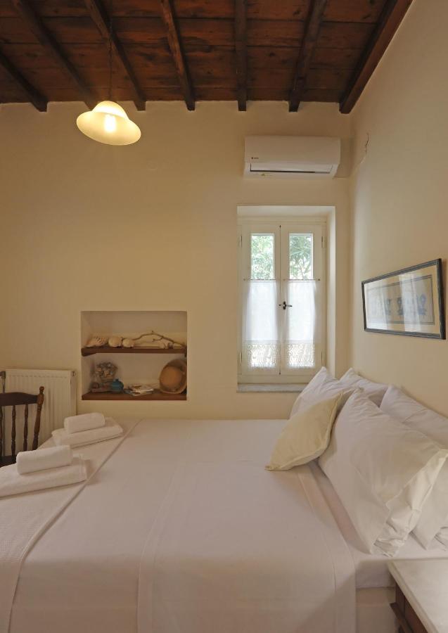 Babina'S Place-Traditional House In Ermoupoli Bagian luar foto