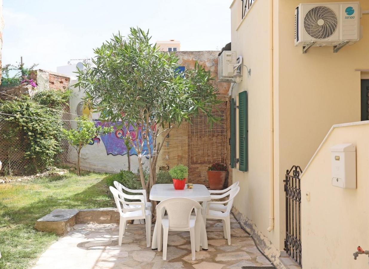 Babina'S Place-Traditional House In Ermoupoli Bagian luar foto