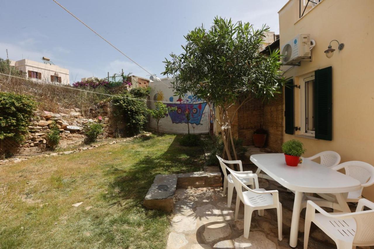Babina'S Place-Traditional House In Ermoupoli Bagian luar foto